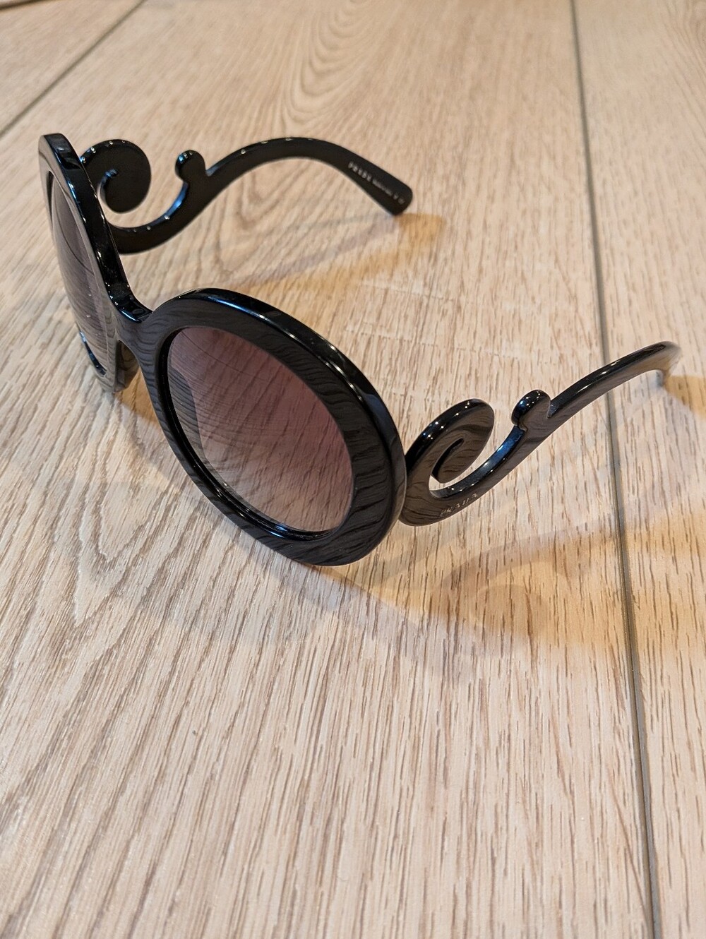 Prada Minimal Baroque Round Black Sunglasses SPR 27N Made in Italy - Picture 7 of 15